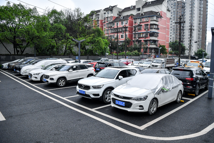 九龍坡：全區(qū)停車(chē)位與小車(chē)保有量比例達(dá)1:1.18